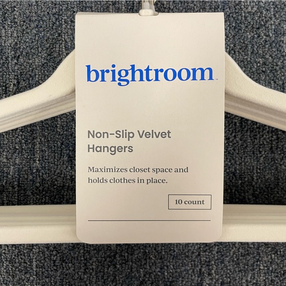 10 Pack Non- Slip Velvet Hangers- Beige - Picture 2 of 3